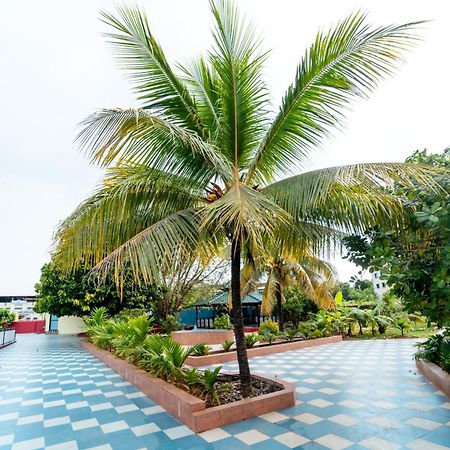 Treebo Green Village Resort - Goa Maneri  Εξωτερικό φωτογραφία