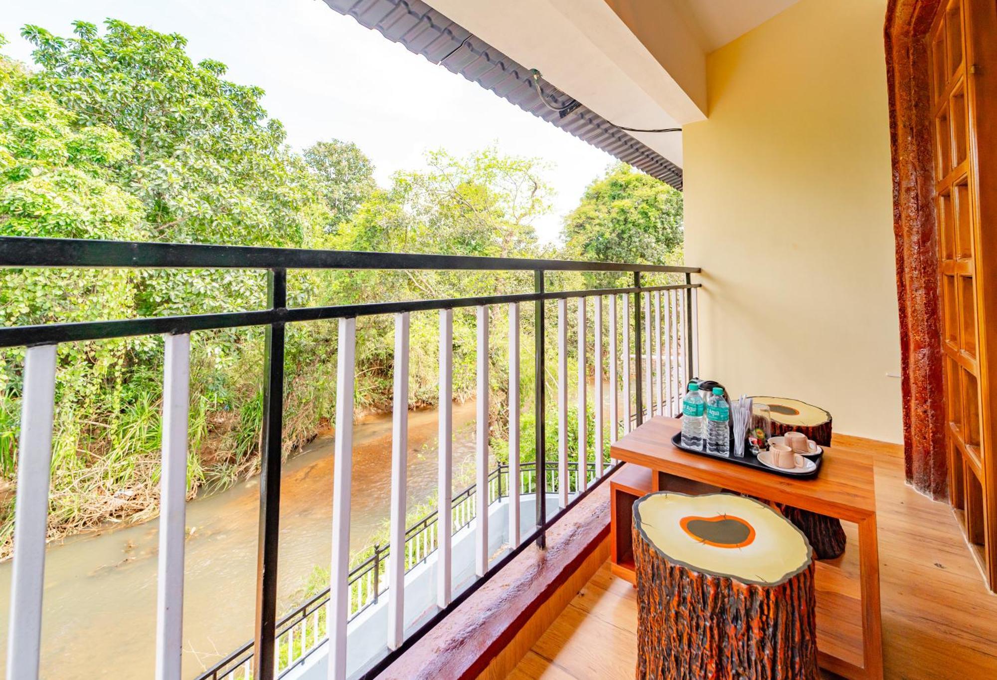 Treebo Green Village Resort - Goa Maneri  Εξωτερικό φωτογραφία