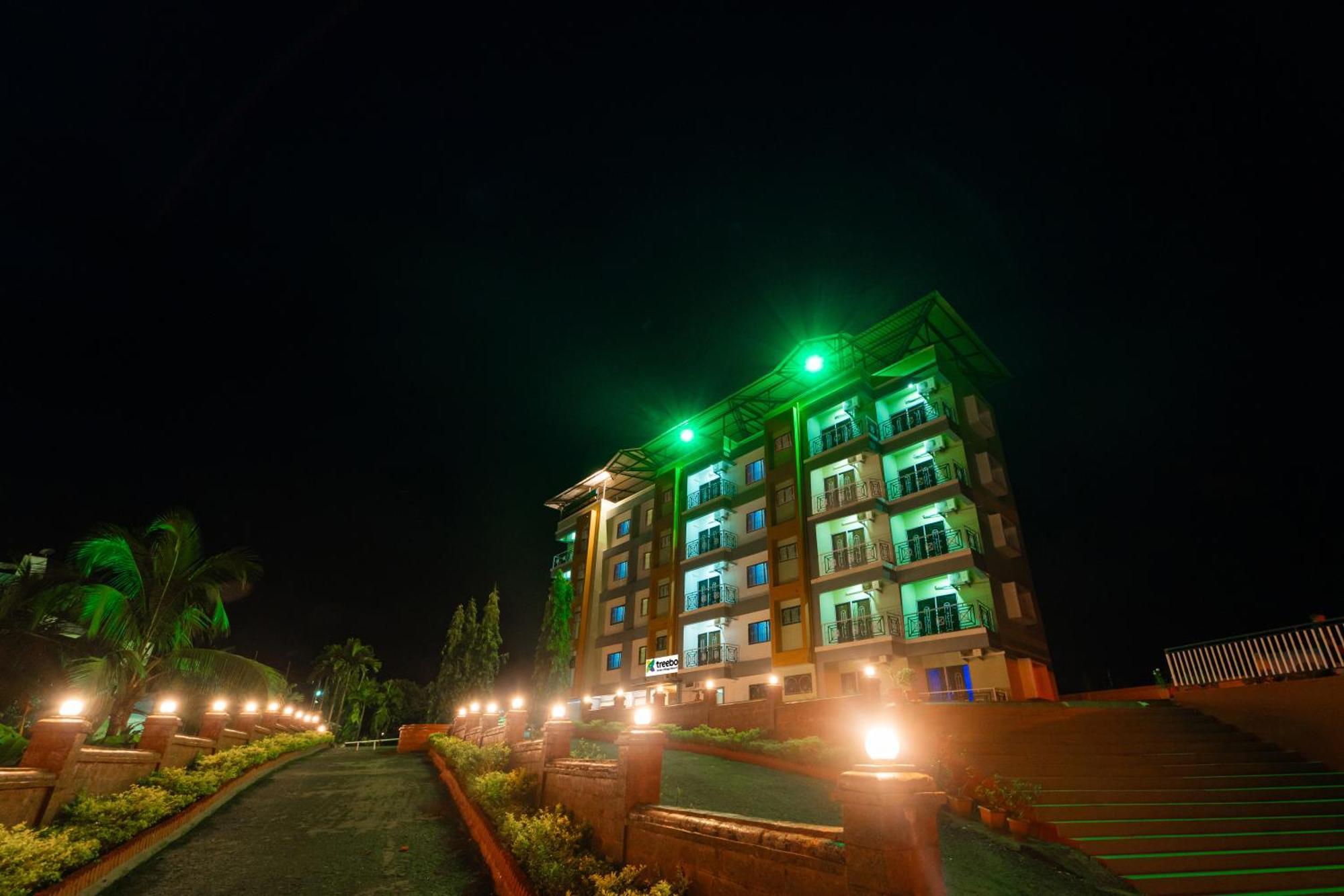 Treebo Green Village Resort - Goa Maneri  Εξωτερικό φωτογραφία