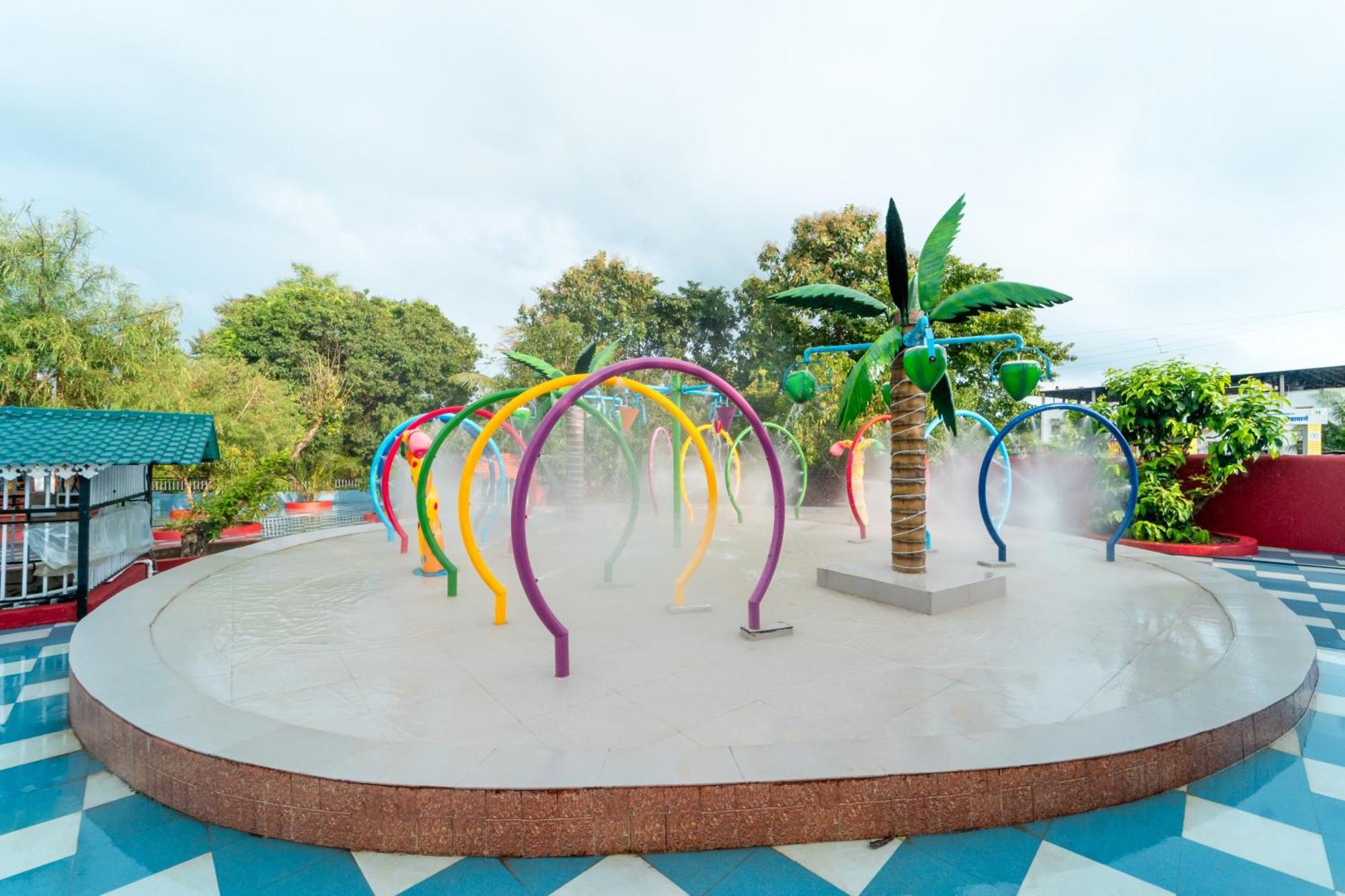 Treebo Green Village Resort - Goa Maneri  Εξωτερικό φωτογραφία